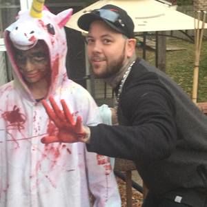 Meet your Posher, Nicholas